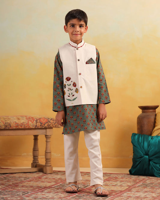 BOY DHOLA MARU EMBROIDERY BUNDY SET- BEIGE AND GREEN