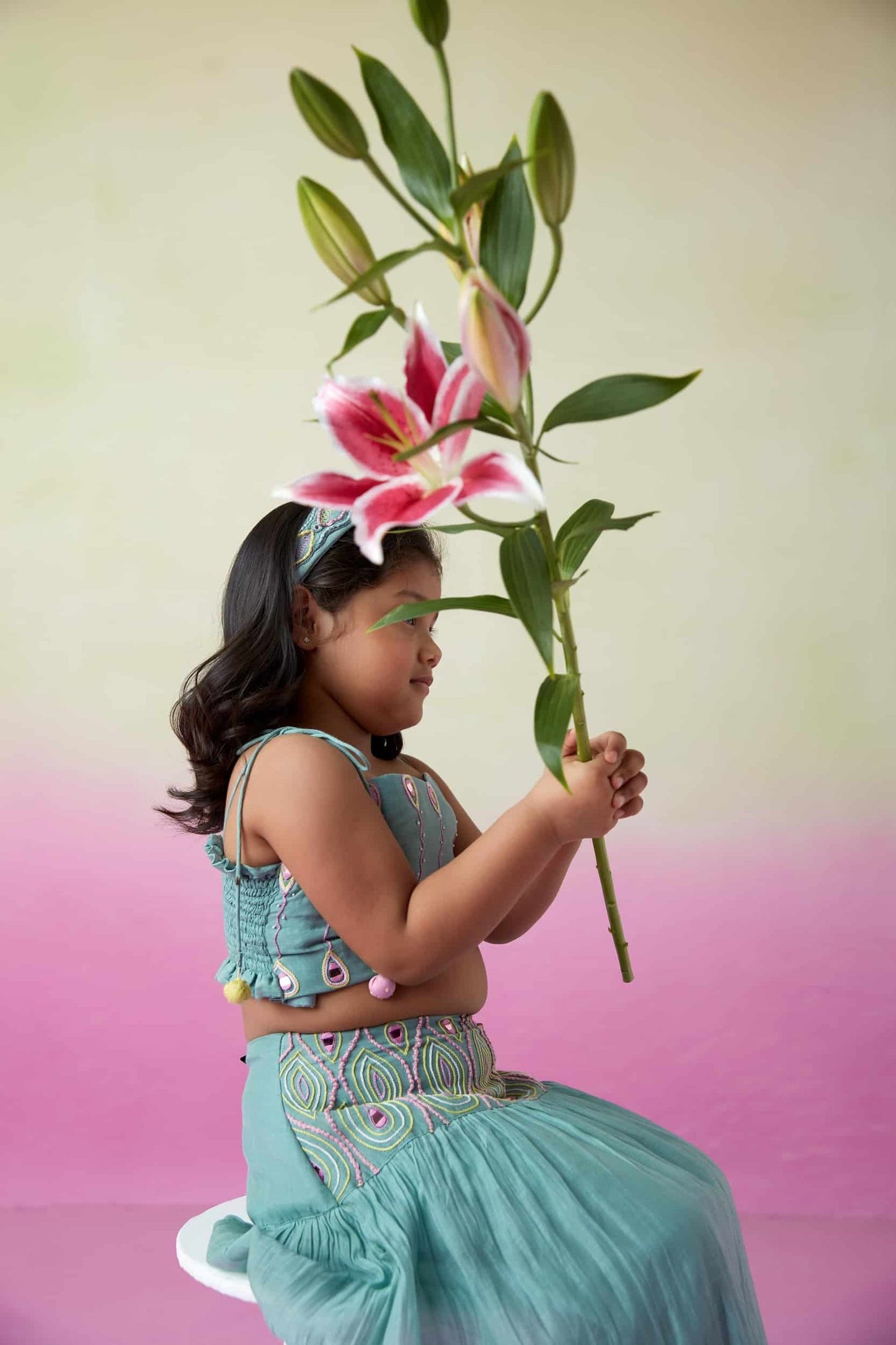 FEATHERLIGHT CLOUD SKIRT TOP SET