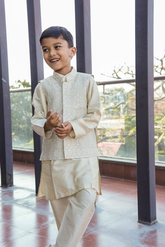 Kurta Pajama With Nehru Jacket