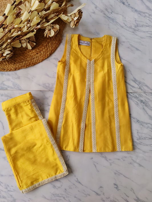 Yellow Mirror Laced Kurta Set