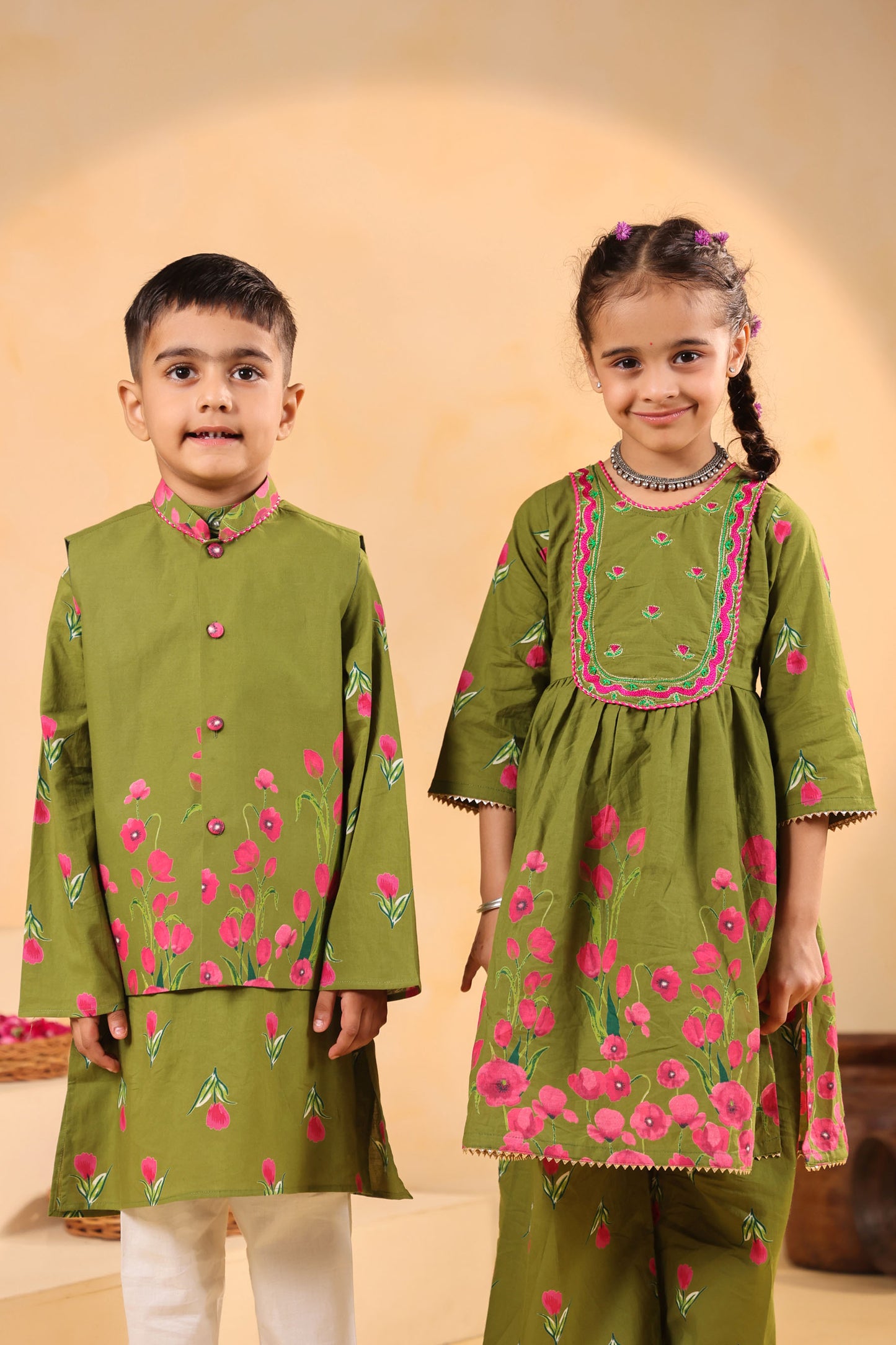 BOY GENDA PHOOL BANDI SET- MEHANDI GREEN