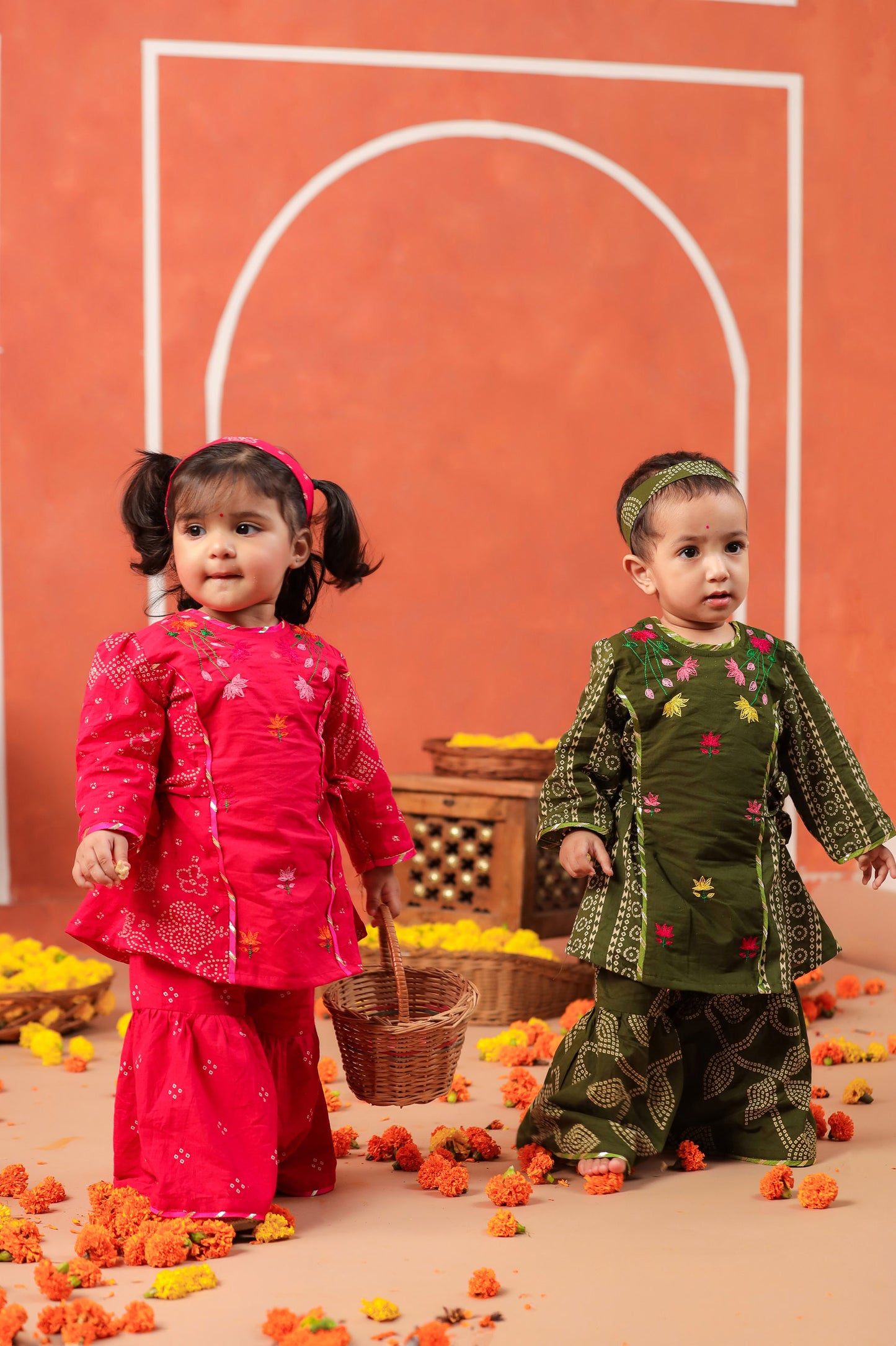 RADHA RANI SHARARA SET