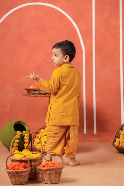VRINDAVAN DHOTI KURTA  SET