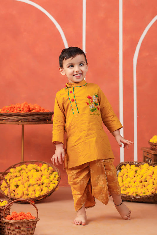VRINDAVAN DHOTI KURTA  SET