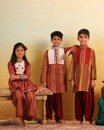 GIRL DHOLA MARU EMBROIDERED SHARARA SET-PEACHISH PINK