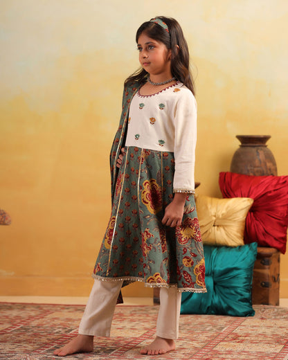 GIRL DHOLA MARU EMBROIDERED JAAL SUIT SET - GREEN AND BEIGE