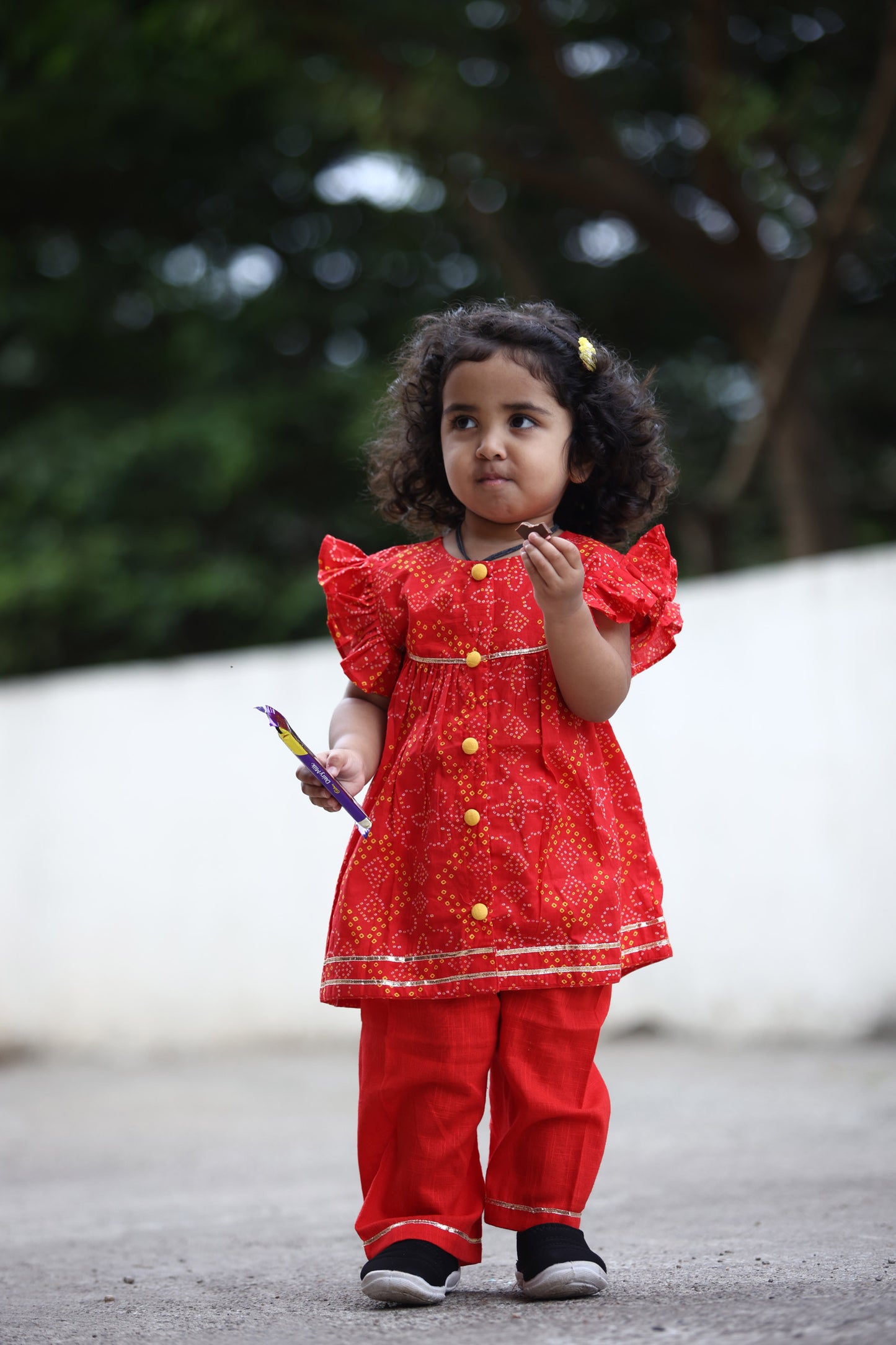 Girls Red Bandhani Jabla Set