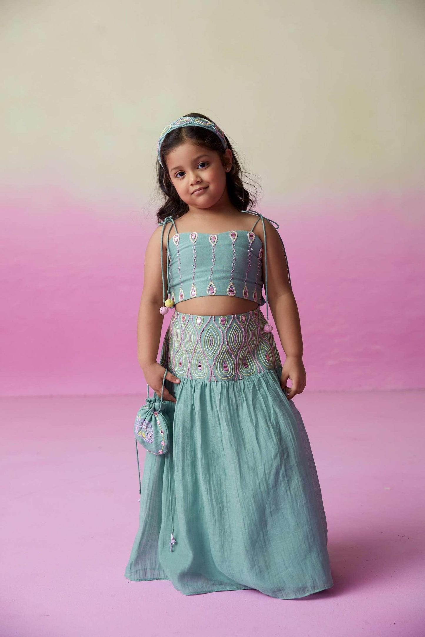FEATHERLIGHT CLOUD SKIRT TOP SET