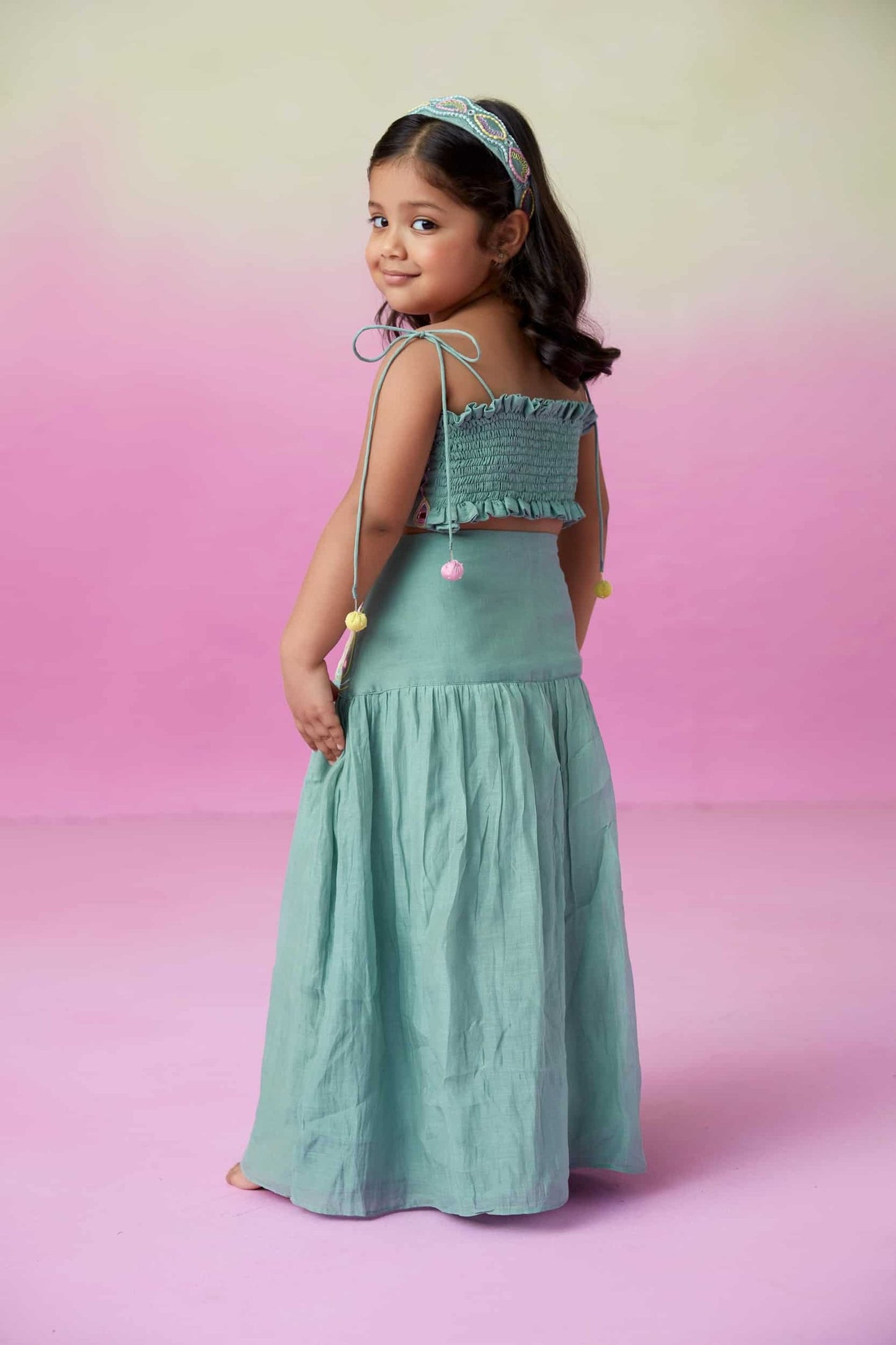FEATHERLIGHT CLOUD SKIRT TOP SET