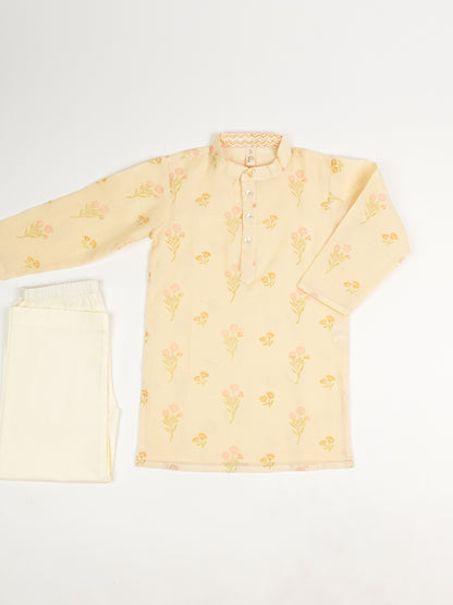 Gulbahaar Kurta Pyjama Set