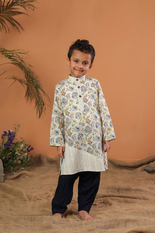 Floral Hemming Kurta Set