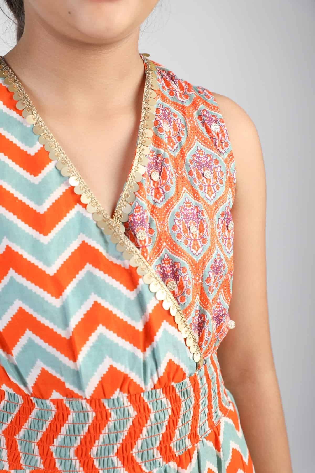 VIBRANT ALLURE PRINTED JUMPSUIT