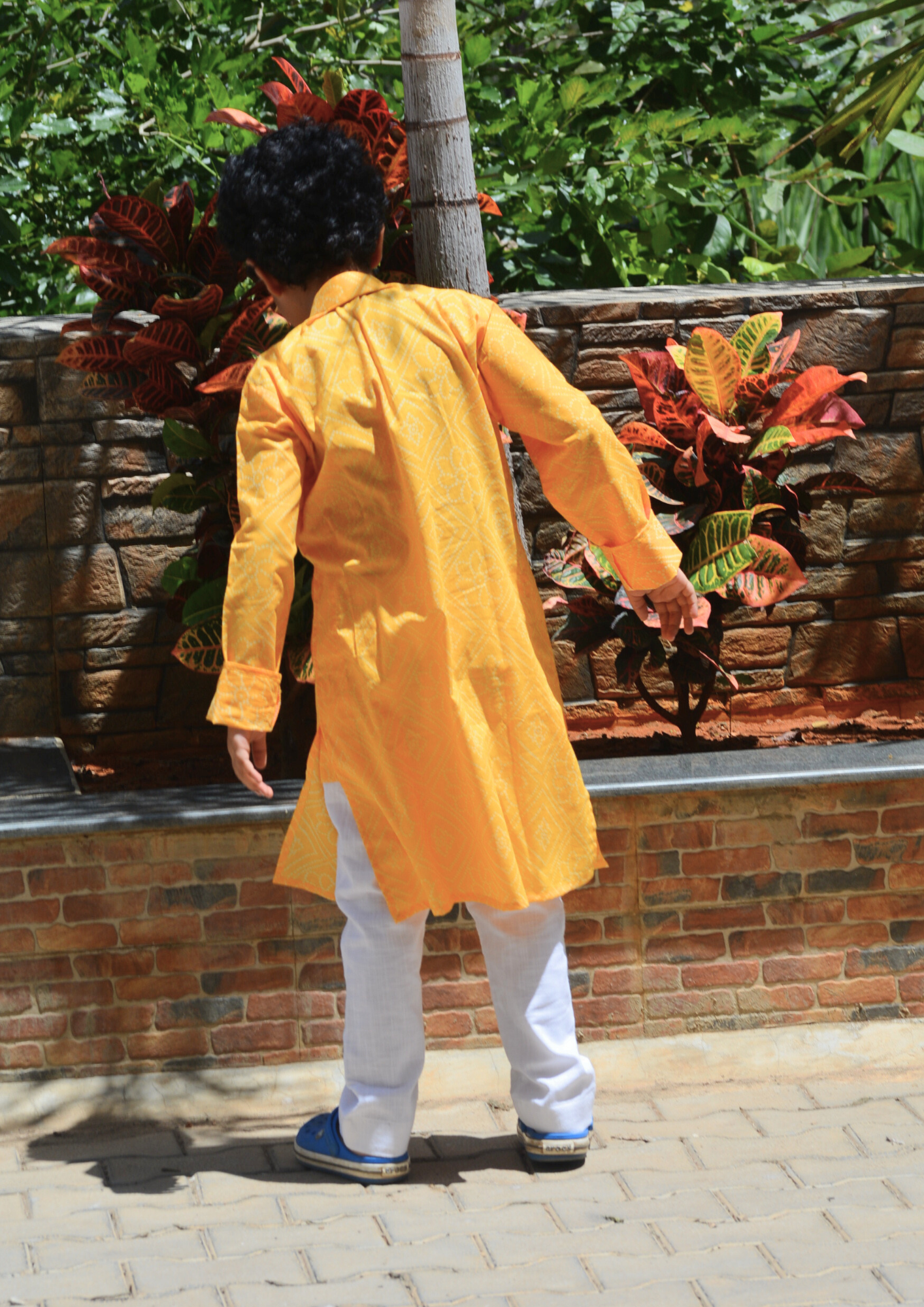 Boys Cotton Full Sleeves Bandhani Kurts Dhoti Set With Gotapatti Work