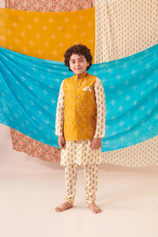 BOY BANDHANI 3PC  BANDI SET