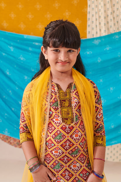 GIRL 3PC PATOLA  KURTA SET