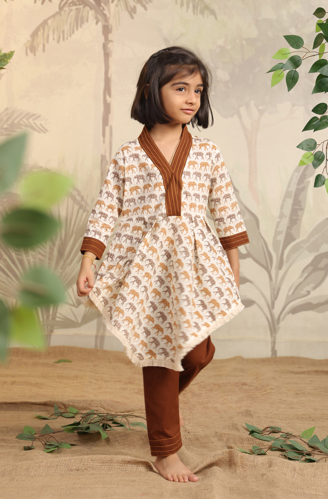 GIRL ELEPHANT PRINT KURTA SET