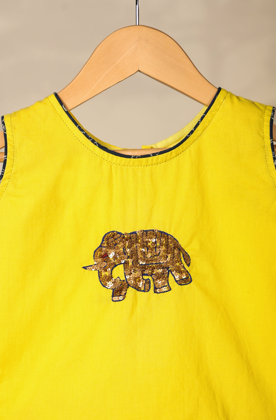 GIRL ELEPHANT SKIRT TOP SET