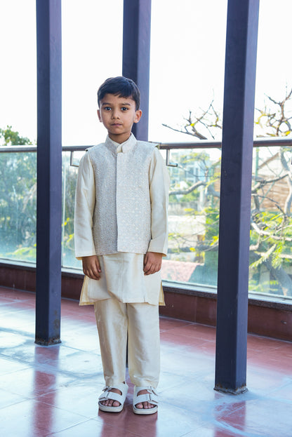 Kurta Pajama With Nehru Jacket