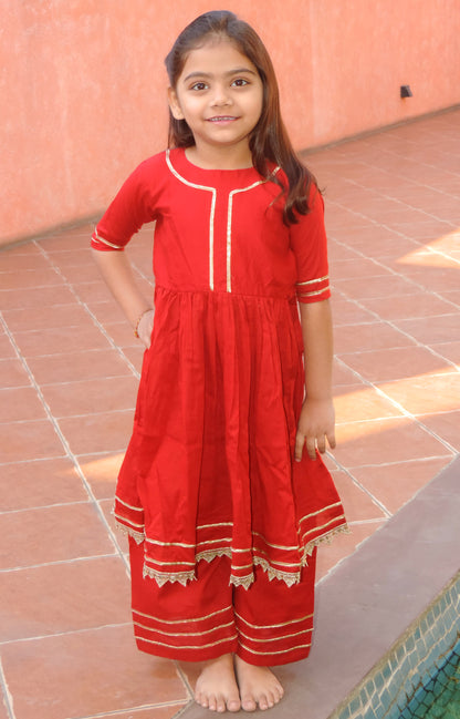 Half Sleeve Cotton Dress With Bottom - Red