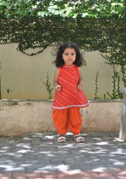 Girls Cotton Selleveless Leheriya Gotapatti Kurti With Tulip Pants Set