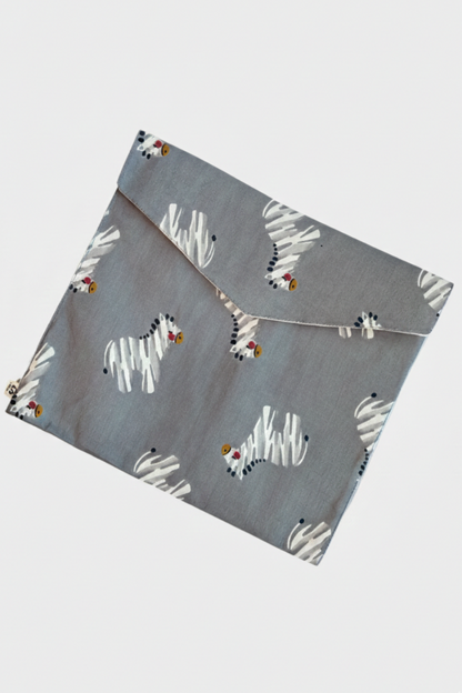 Gentle Zebras night suit