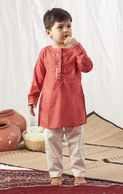 RED LEHERIYA KURTA WITH PANTS