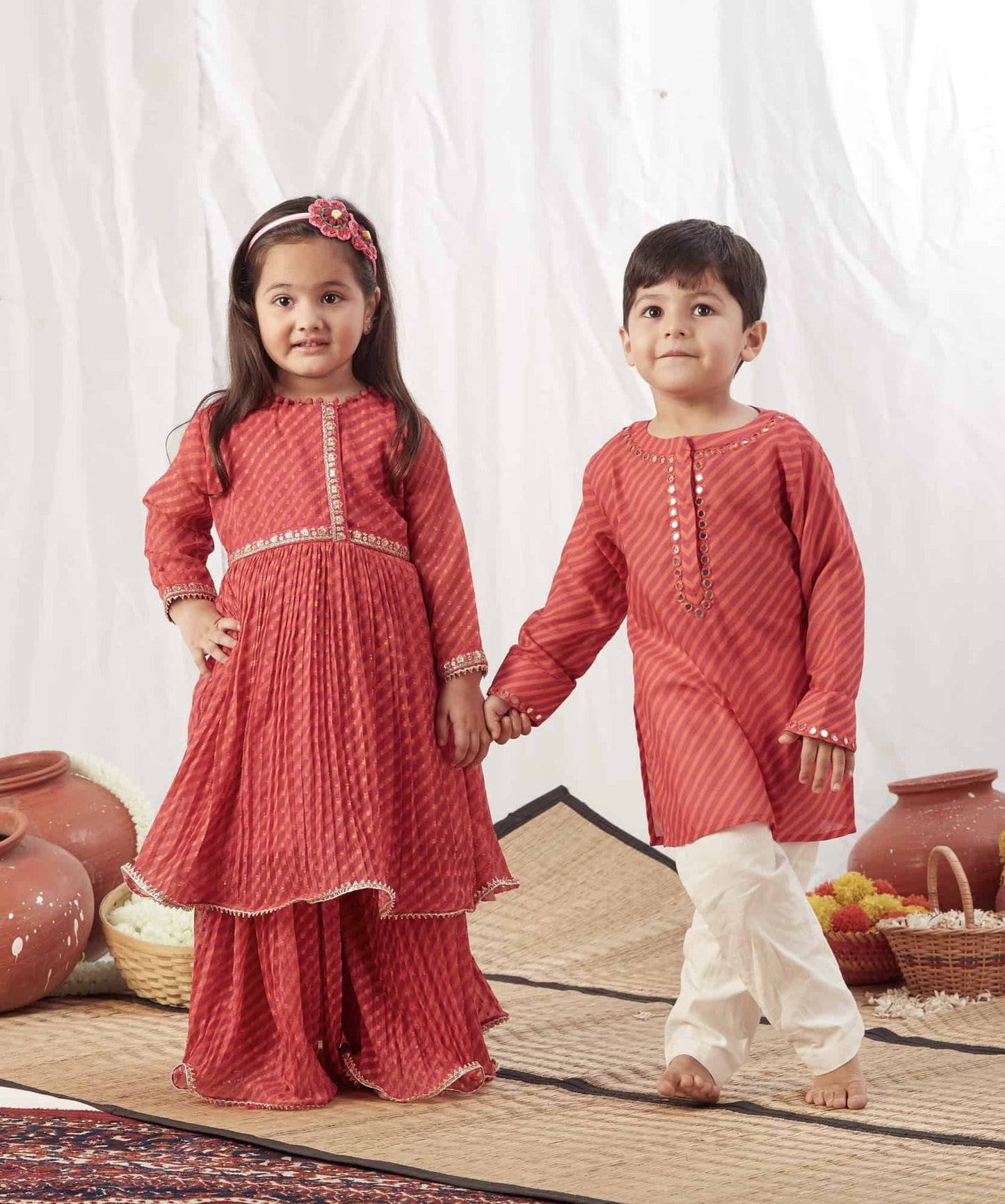 RED LEHERIYA KURTA WITH PANTS