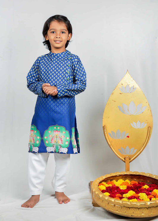 BLUE PCHWAI KURTA SET