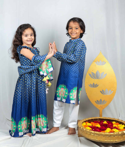 BLUE PCHWAI KURTA SET