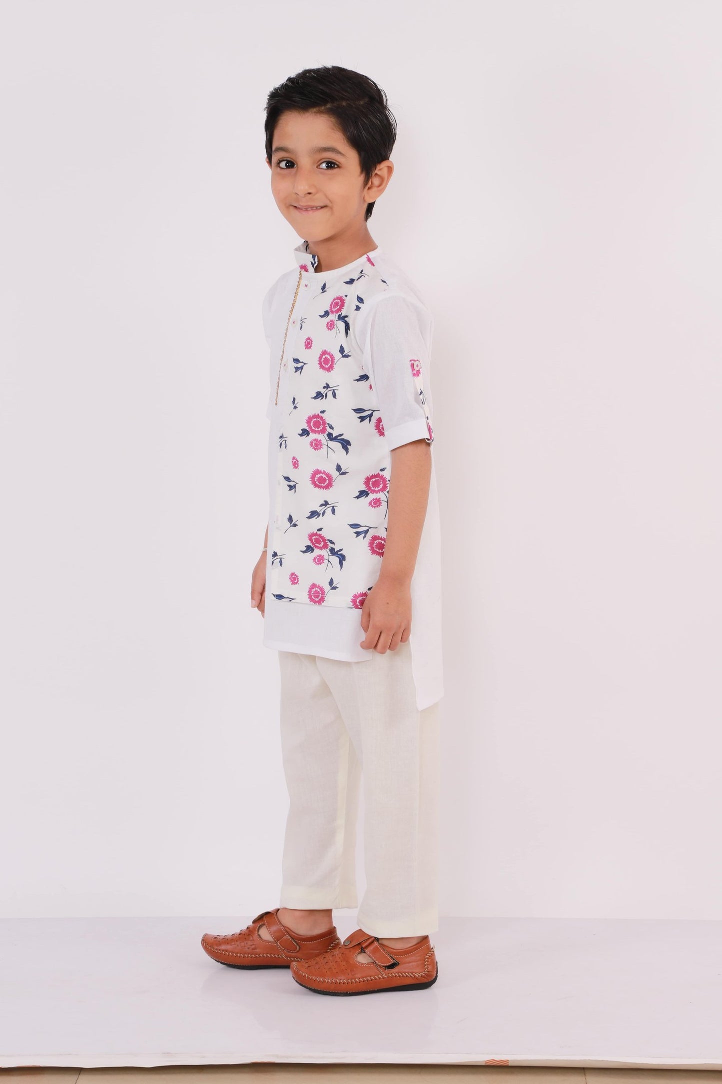 WHITE PRINTED LAYERED KURTA WITH PYJAMA