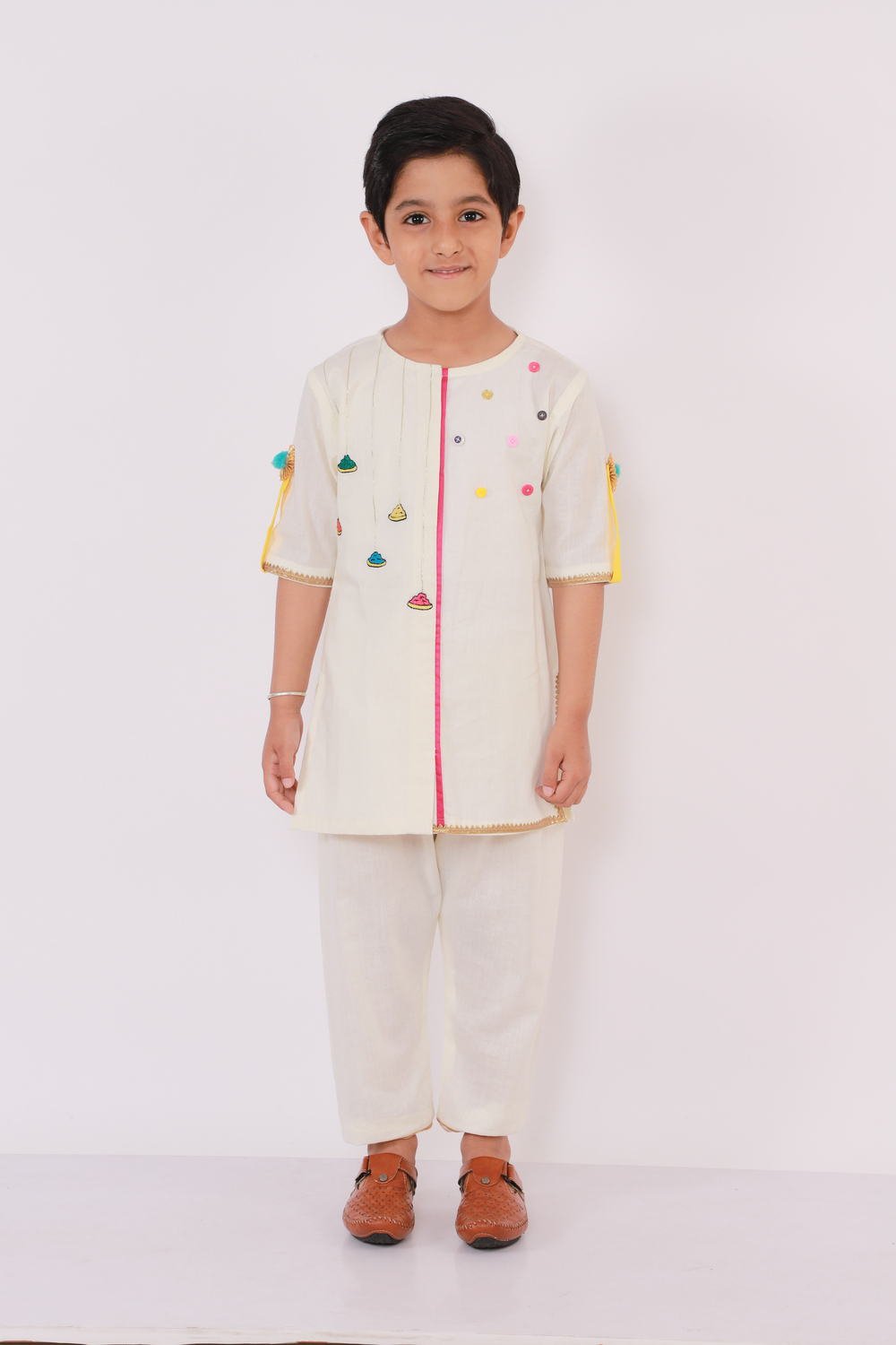 OFF WHITE GULAL HOLI EMBROIDERED  KURTA PYJAMA SET