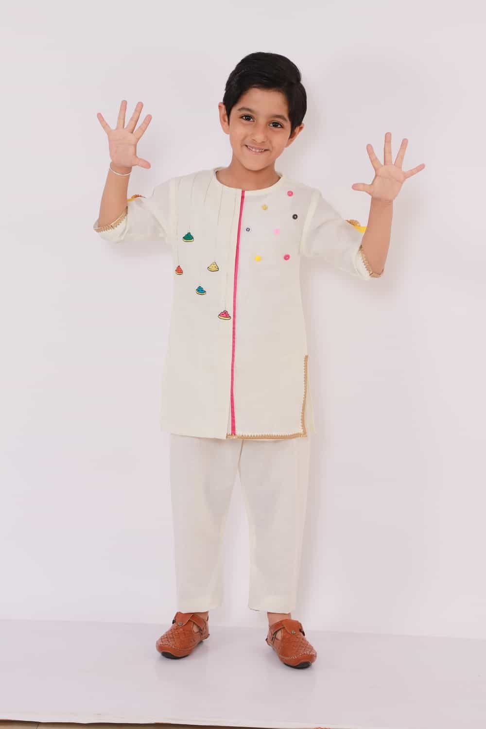 OFF WHITE GULAL HOLI EMBROIDERED  KURTA PYJAMA SET