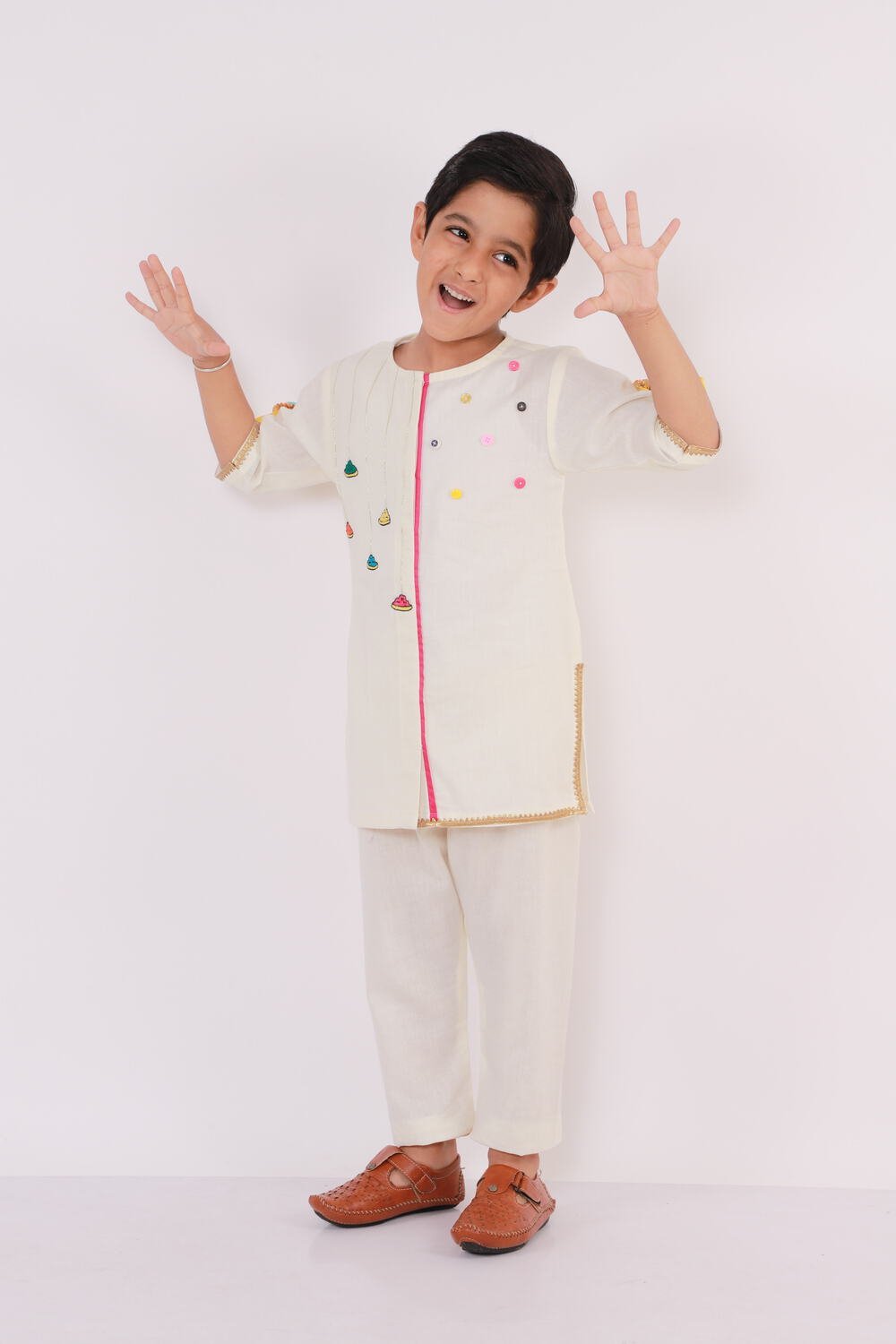OFF WHITE GULAL HOLI EMBROIDERED  KURTA PYJAMA SET