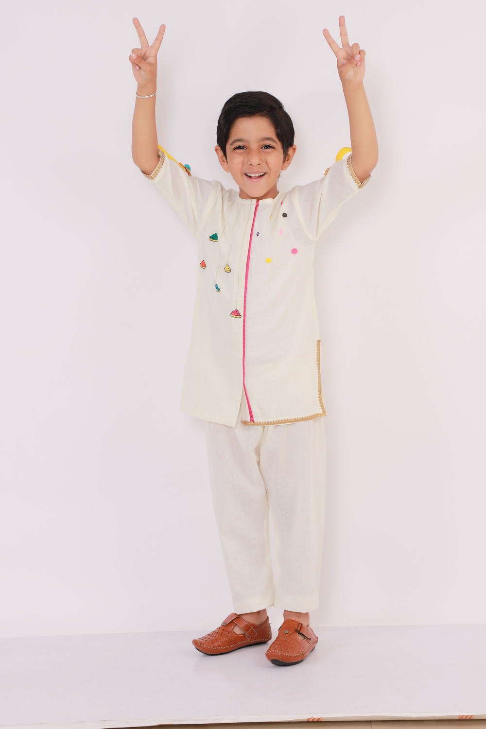 OFF WHITE GULAL HOLI EMBROIDERED  KURTA PYJAMA SET