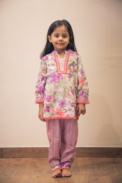 MAUVE-FLOWER-KURTI-SALWAR