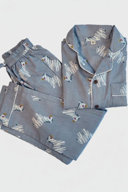 Gentle Zebras night suit