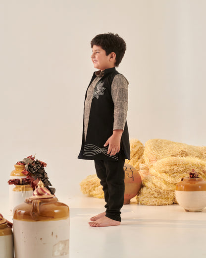 BOY FLORAL EMBROIDERED BANDI SET