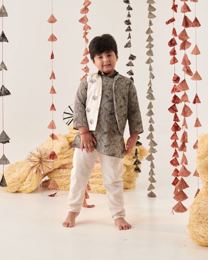 BOY 3 PC EMBROIDERY BANDI SET