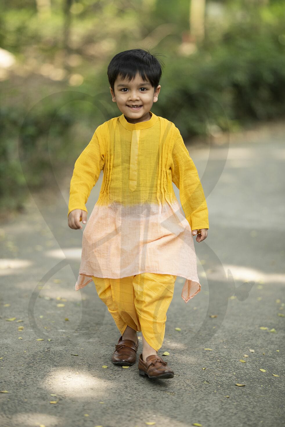 YELLOW  PEACH  SHADED  PLEATED  KURTA  WITH YELLOW  DHOTI