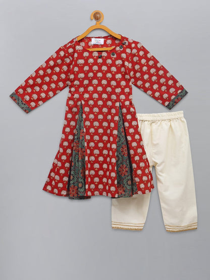 RED PRINTED GODET KURTA WITH OFF WHITE PYJAMA