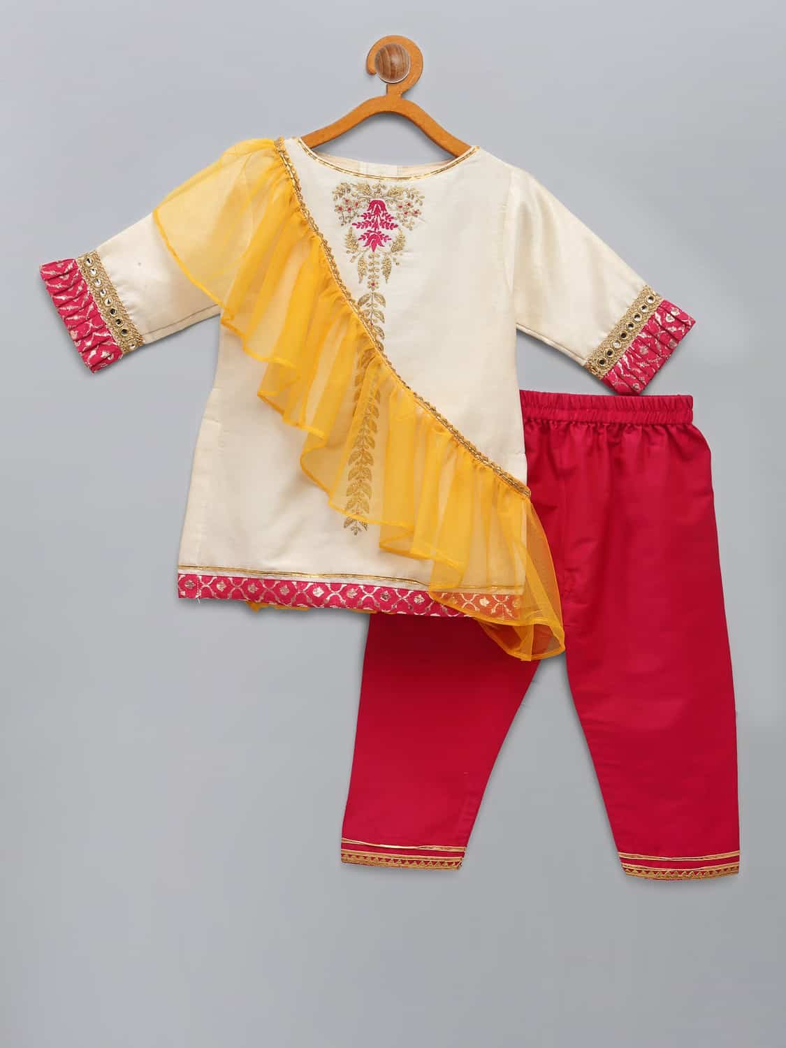 EMBROIDERED KURTA PJAMA WITH RUFFELED DUPATTA
