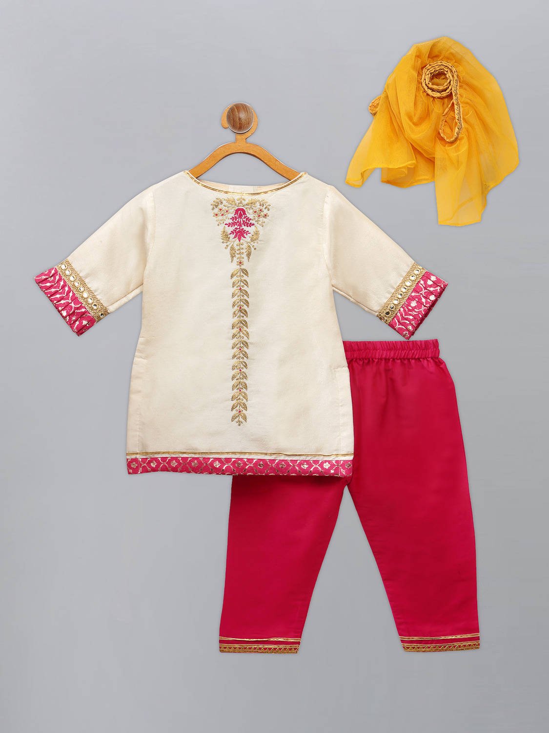 EMBROIDERED KURTA PJAMA WITH RUFFELED DUPATTA