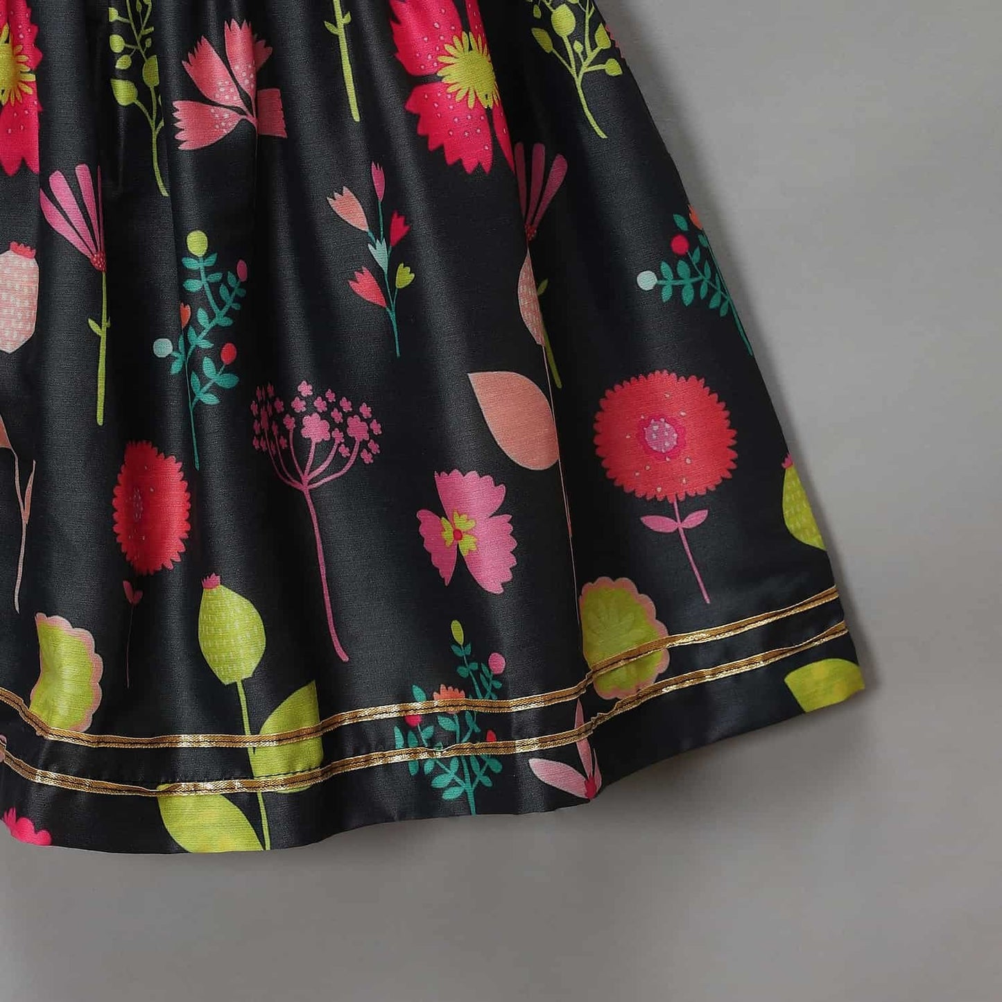 BLACK PRINT MULTICOLOR SHARARA SET