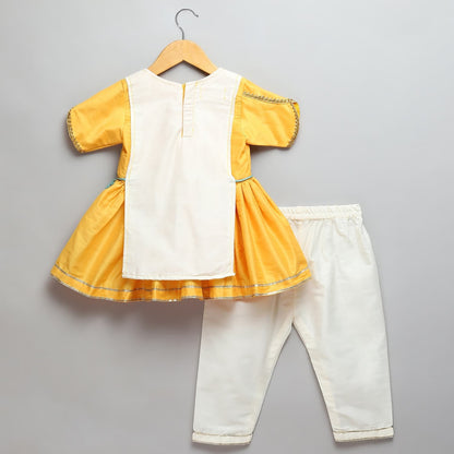 KITE EMBROIDERED YELLOW PYJAMA SET