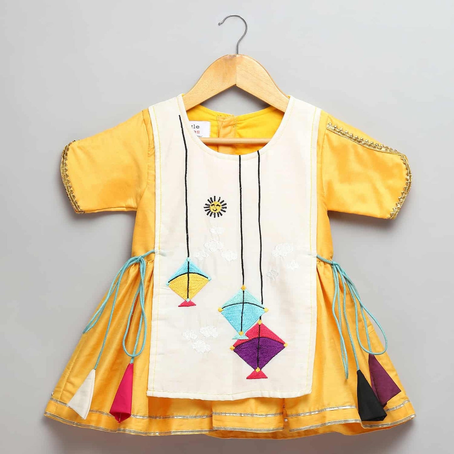 KITE EMBROIDERED YELLOW PYJAMA SET