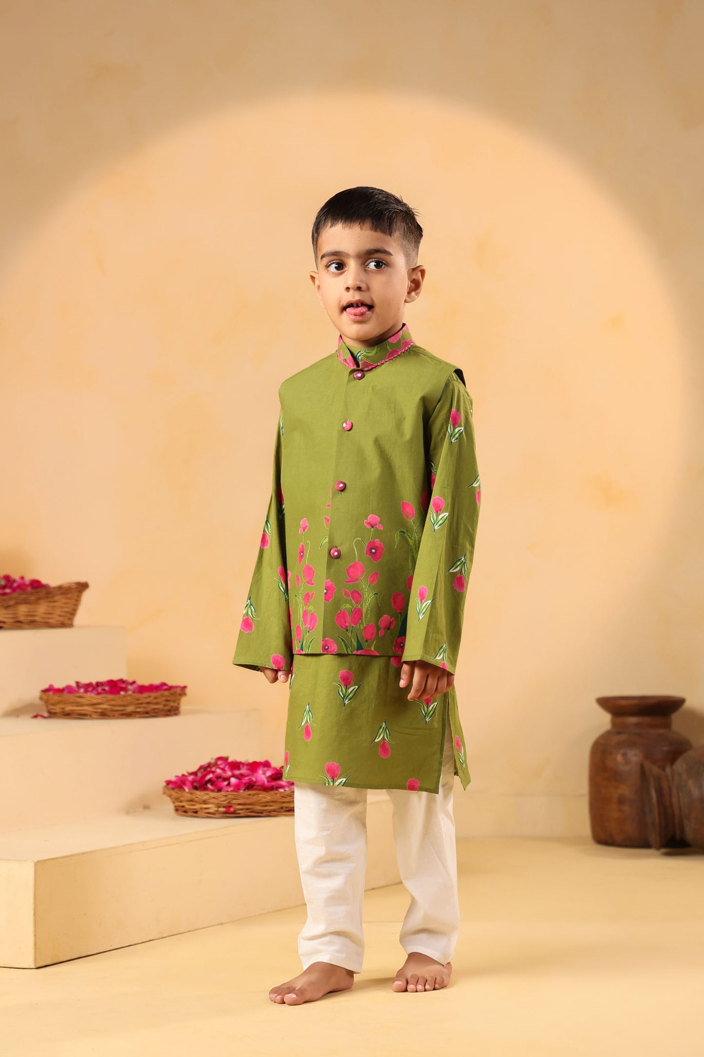 BOY GENDA PHOOL BANDI SET- MEHANDI GREEN