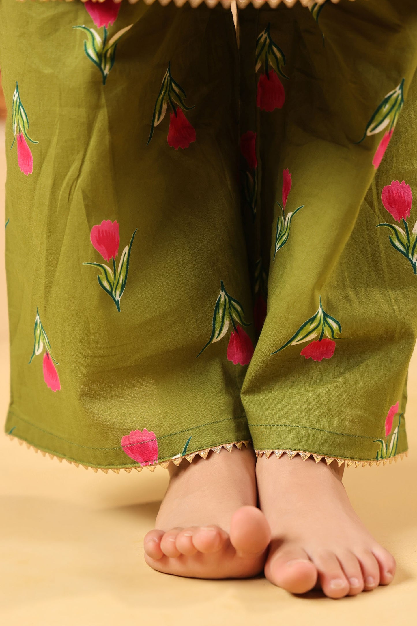 GIRL  GENDA PHOOL PRINT KURTA SET-MEHANDI GREEN
