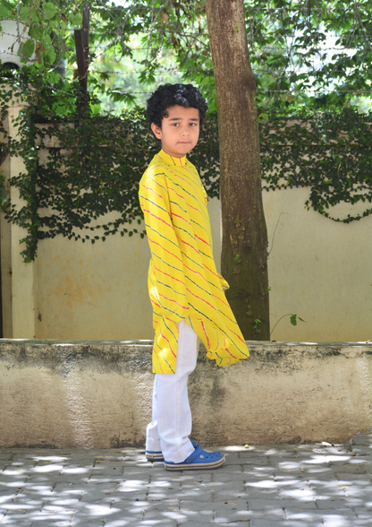 Boys Cotton Full Sleeves Leheriya Kurta Pajama Set With Gotapatti Work