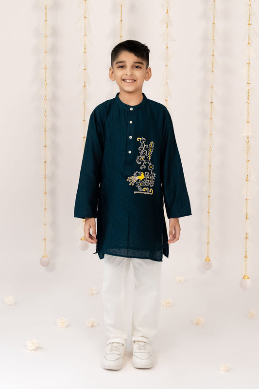 Peacock Glory Threaded Kurta Set