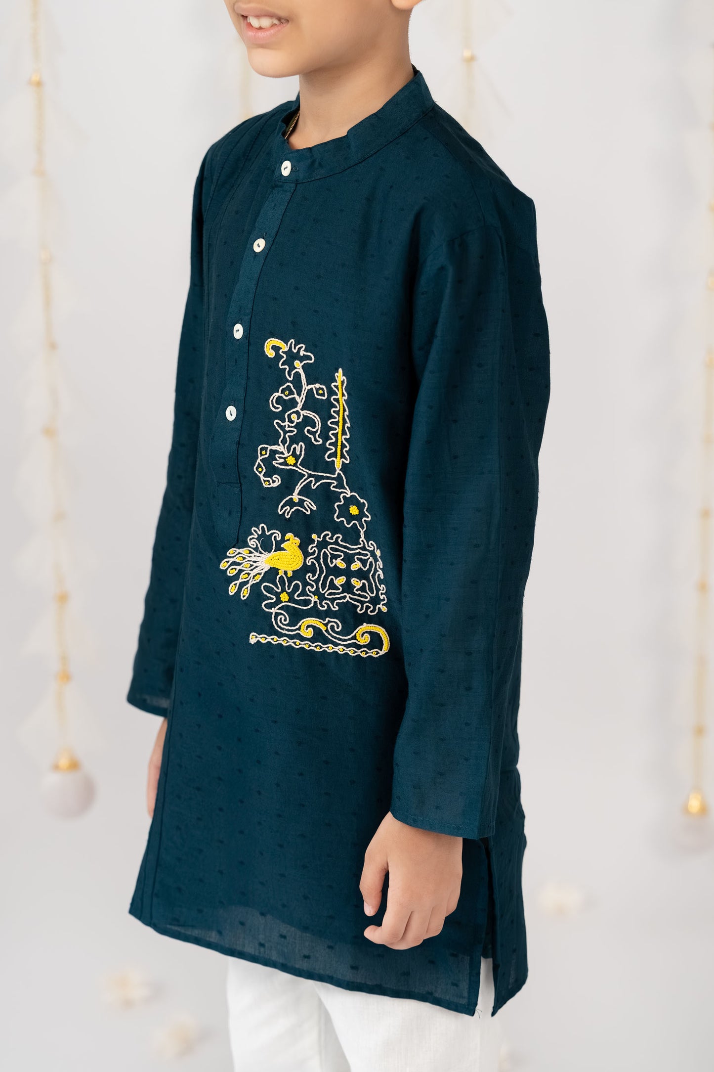 Peacock Glory Threaded Kurta Set